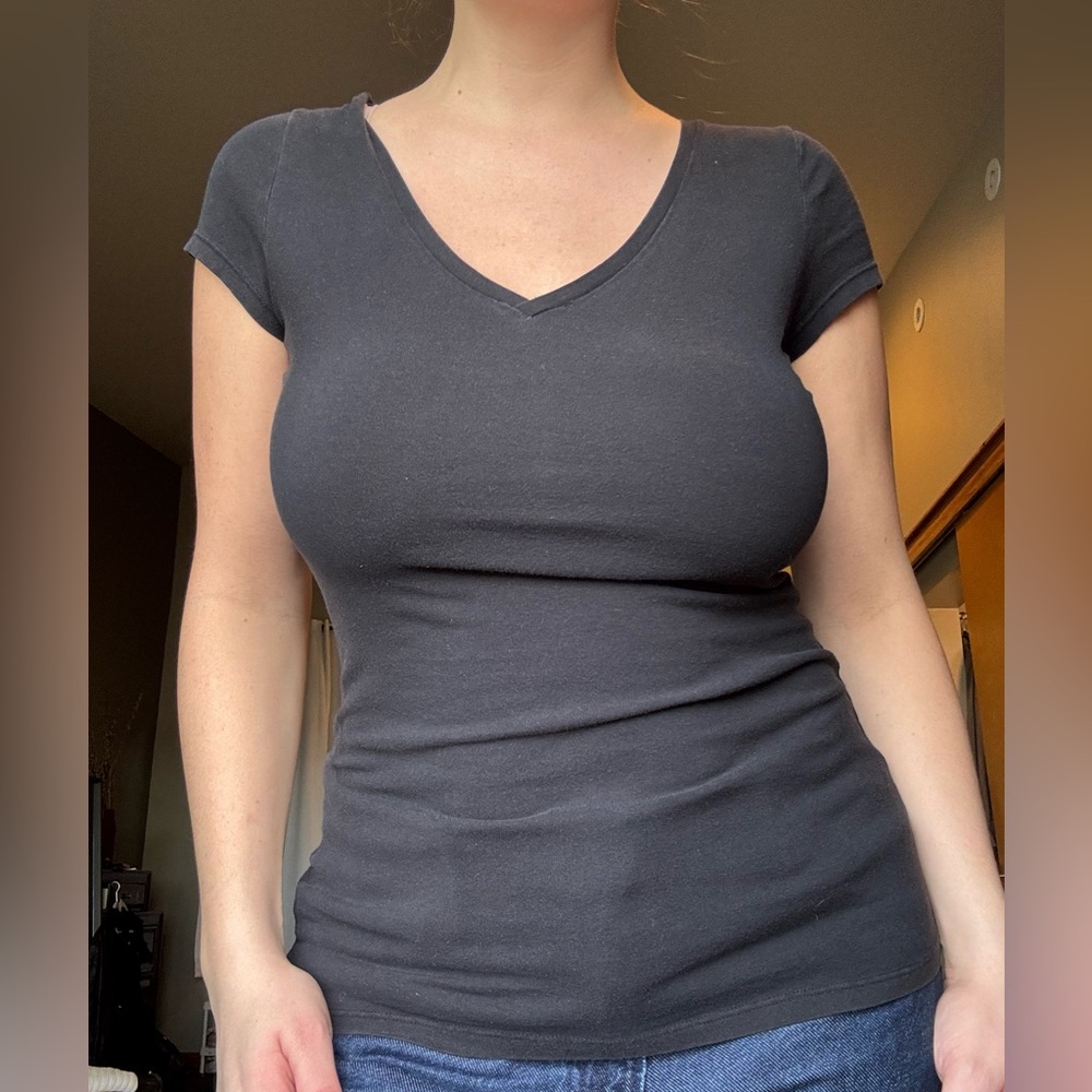 The Limited Black V-Neck Short Sleeve Tee